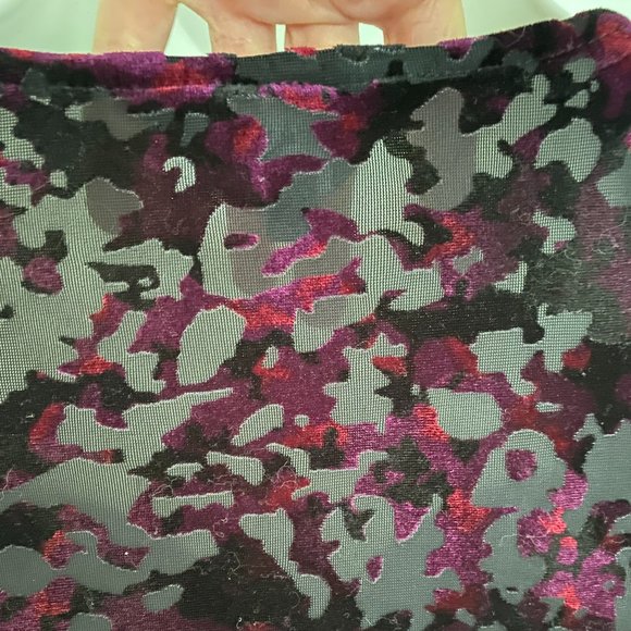 Shimmery short-sleeve dressy t-shirt - Picture 3 of 9